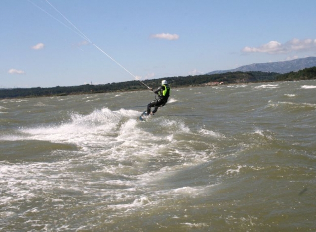  Gestionar su velocidad mientras practicas kitesurf 